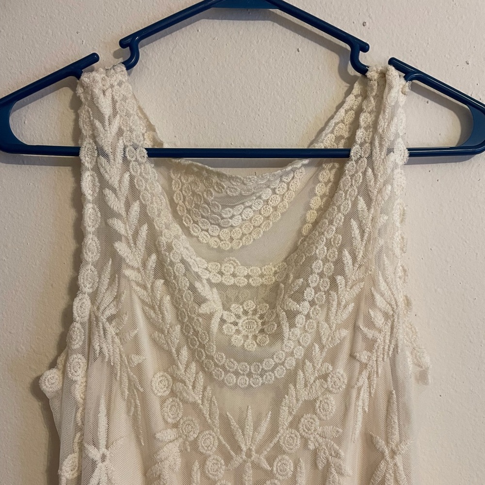 Off-white lace bridal dress, Express size XS